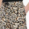 Roseburg Relaxed Fit Shorts, 7″